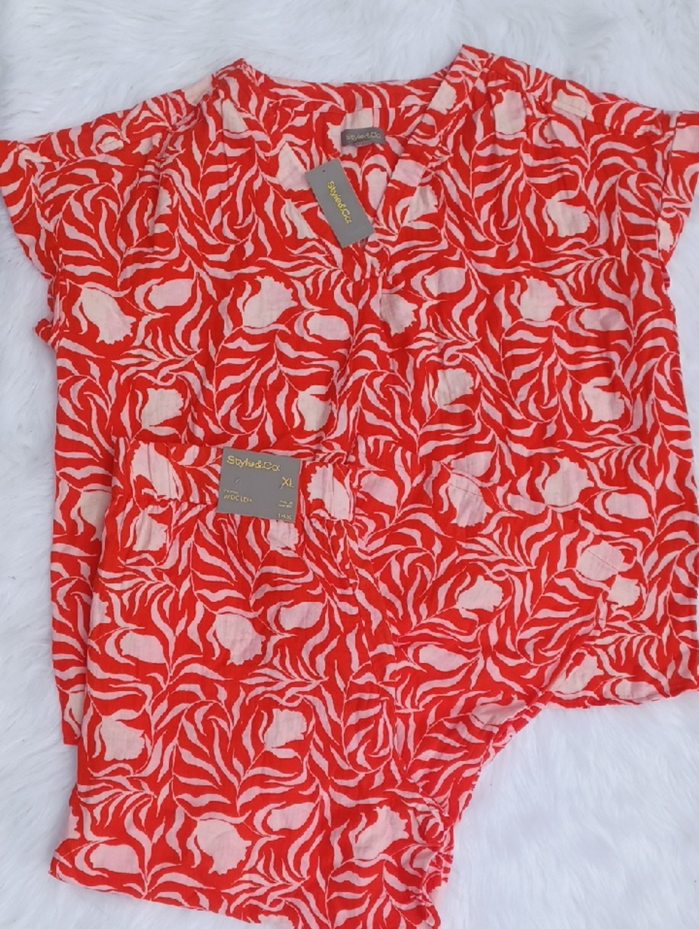 Style&Co  100% Cotton Gauze Matching Set. Womans XL. Red & White.